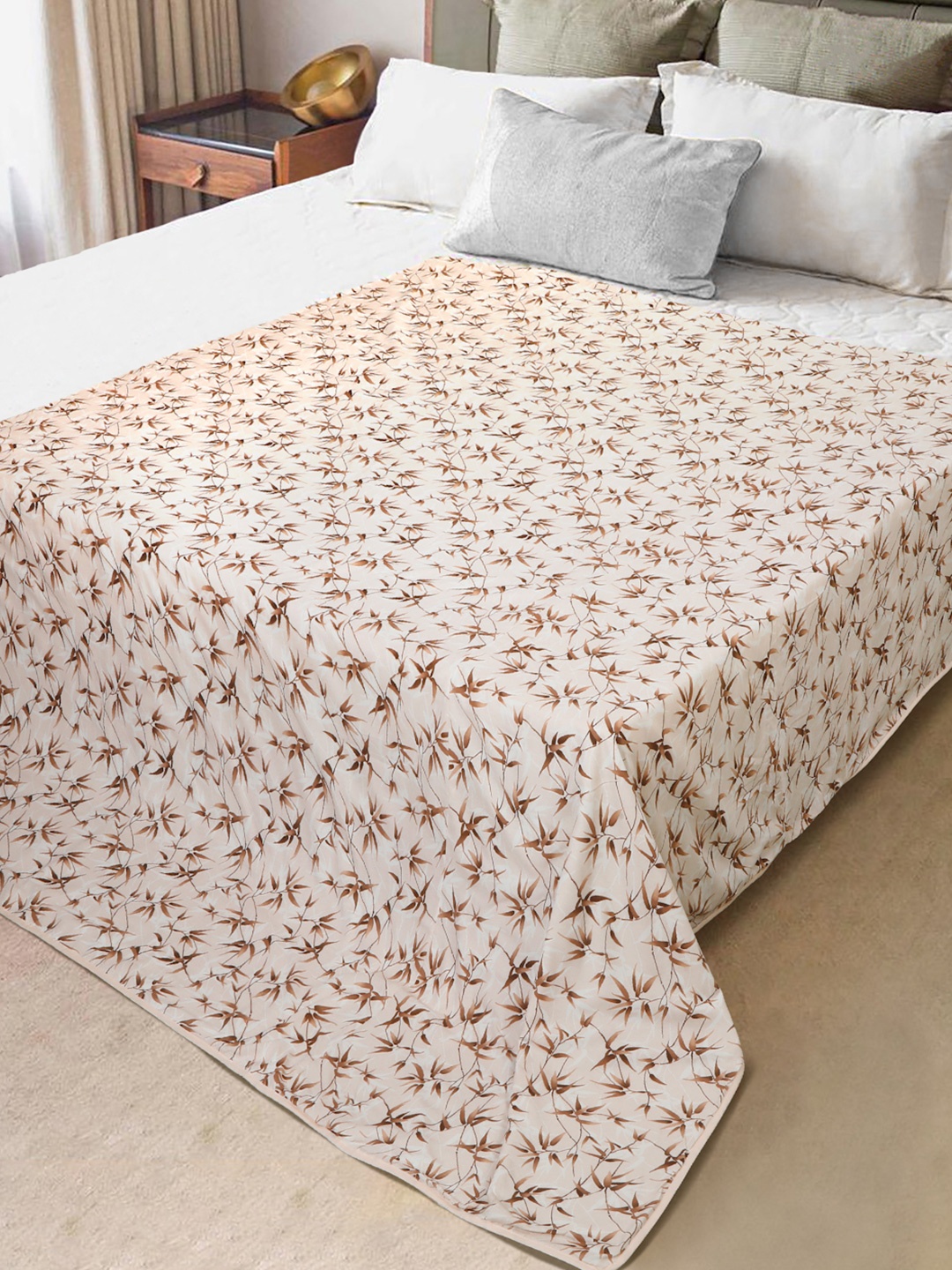 

DREAM WEAVERZ Brown & Off White Floral Pure Cotton Summer 150 GSM Double Bed Dohar