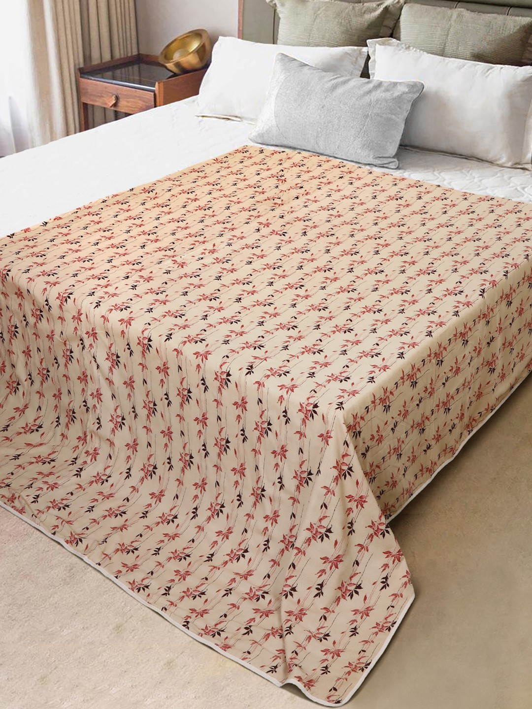 

DREAM WEAVERZ Orange & White Floral Pure Cotton Summer 150 GSM Double Bed Dohar