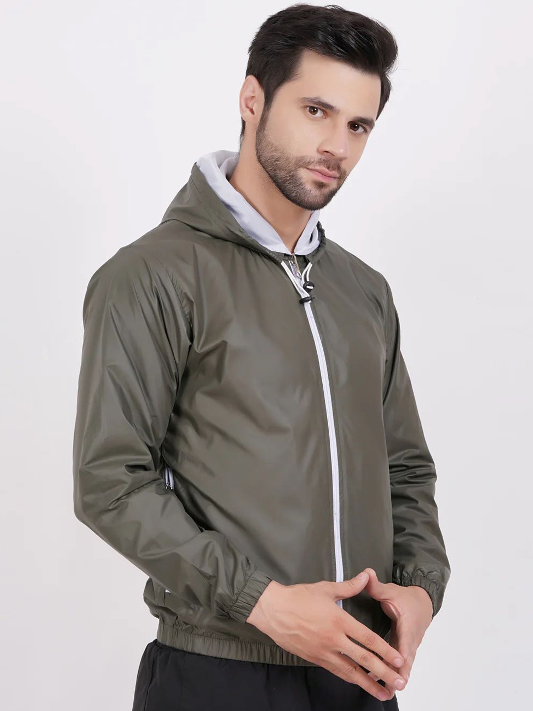 

Raxedo Men Light Weight Water Resistant Windcheater Jacket, Olive