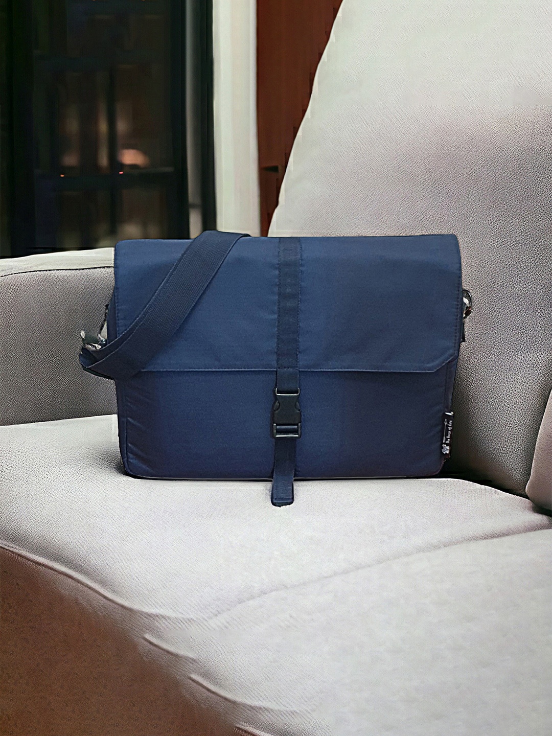 

The House of Tara Unisex Laptop Bag, Navy blue