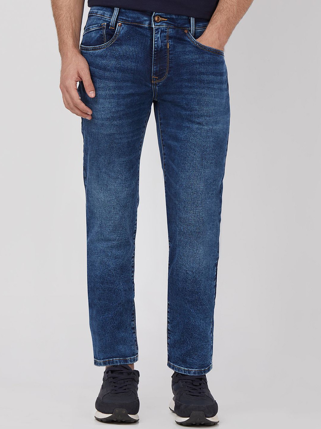 

Mufti Men Straight Fit Heavy Fade Stretchable Jeans, Navy blue