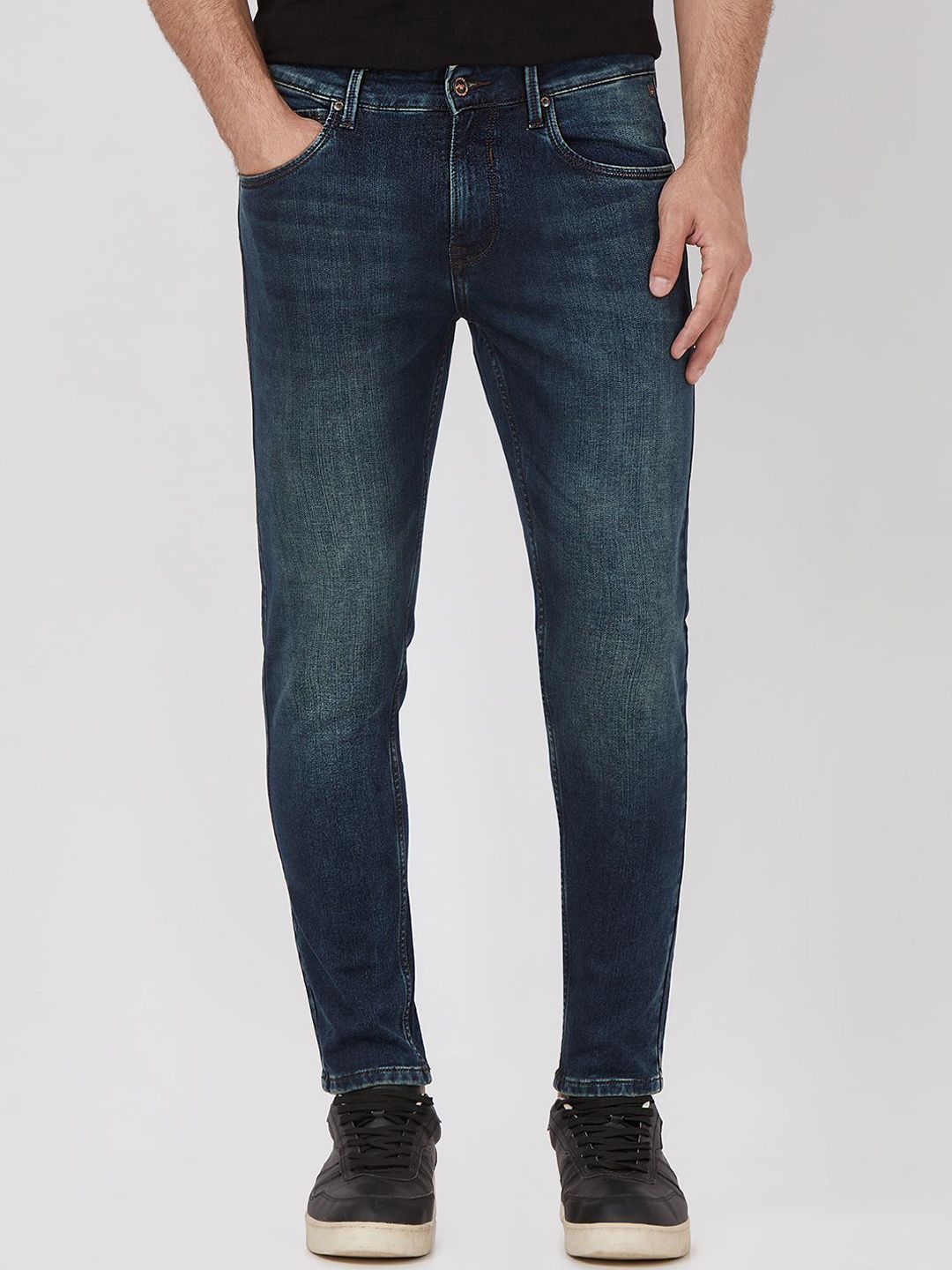 

Mufti Men Slim Fit Heavy Fade Stretchable Jeans, Blue