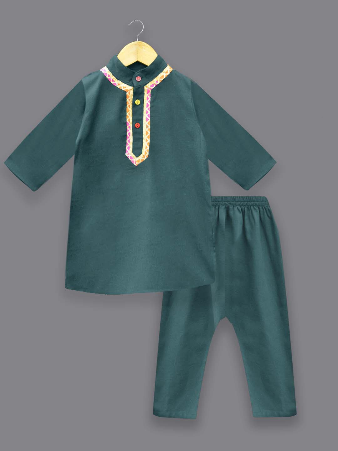 

A.T.U.N. Boys Regular Kurta with Pyjamas, Green