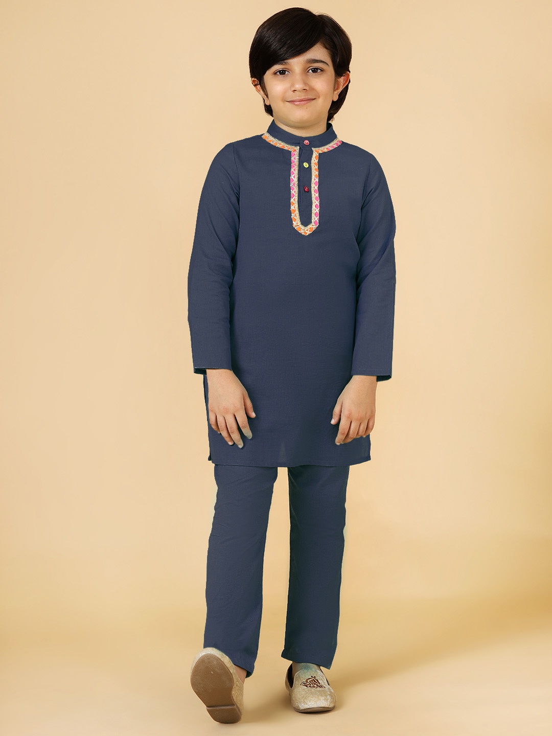 

A.T.U.N. Boys Regular Linen Kurta with Pyjamas, Navy blue