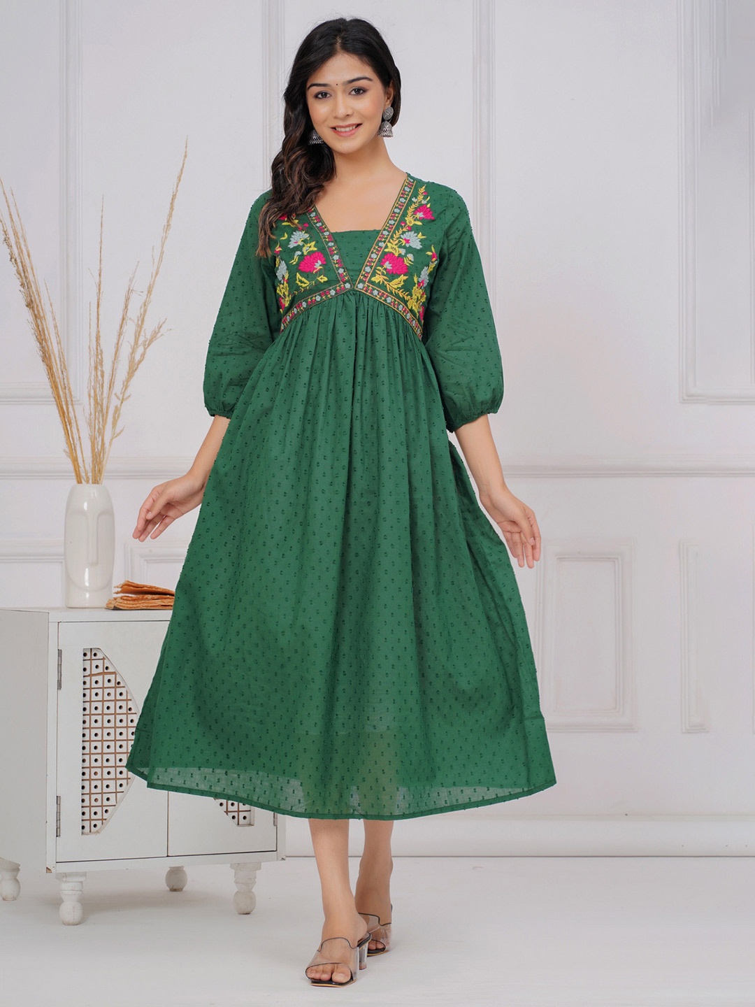 

SARAI CREATIONS Embroidered A Line Midi Dress, Green