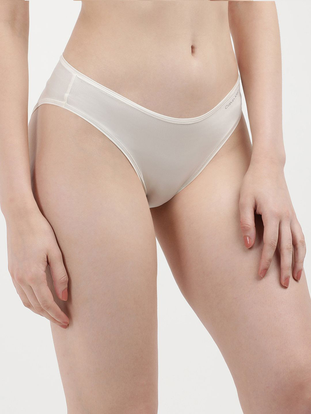 

Calvin Klein Hipster Mid Rise Brief, White