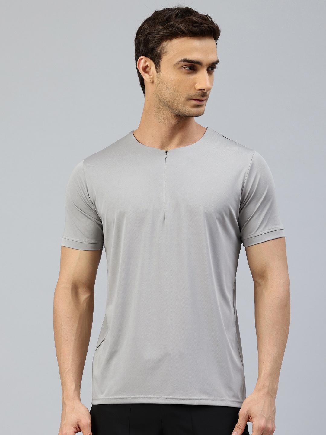 

Yuvraah Men Rapid-Dry Sports T-shirt, Grey