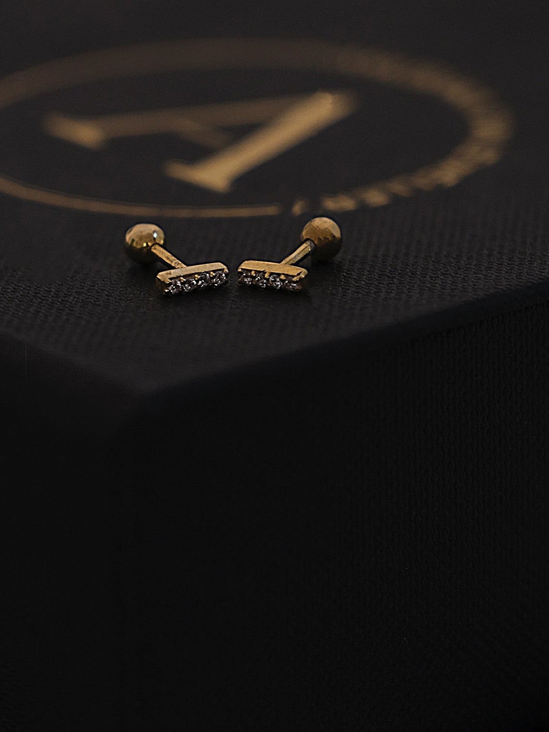 

Anushka Jain Jewellery 925 Sterling Silver Gold-Plated CZ Studded Classic Studs