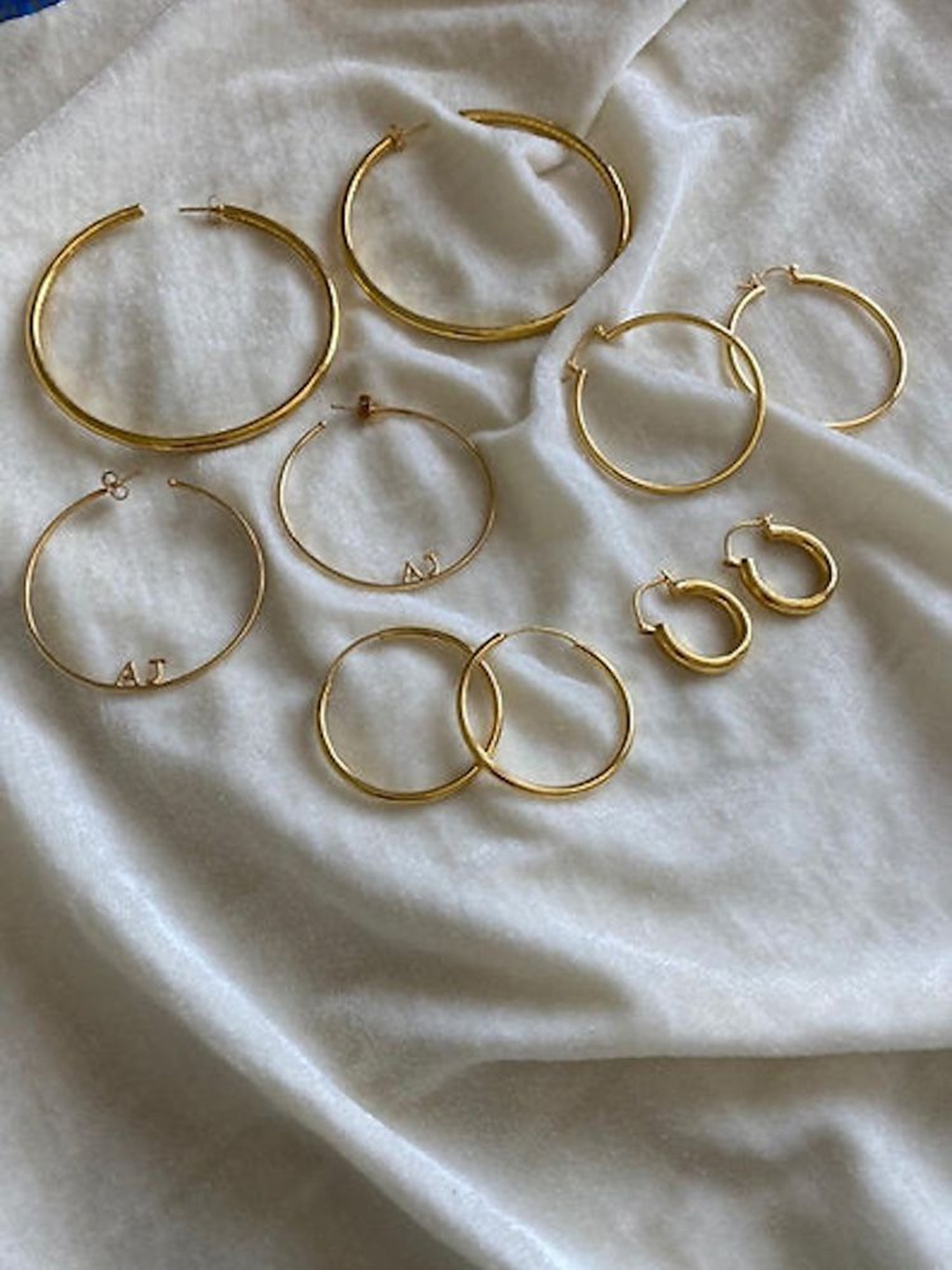 

Anushka Jain Jewellery 925 Sterling Silver Gold-Plated Circular Hoop Earrings