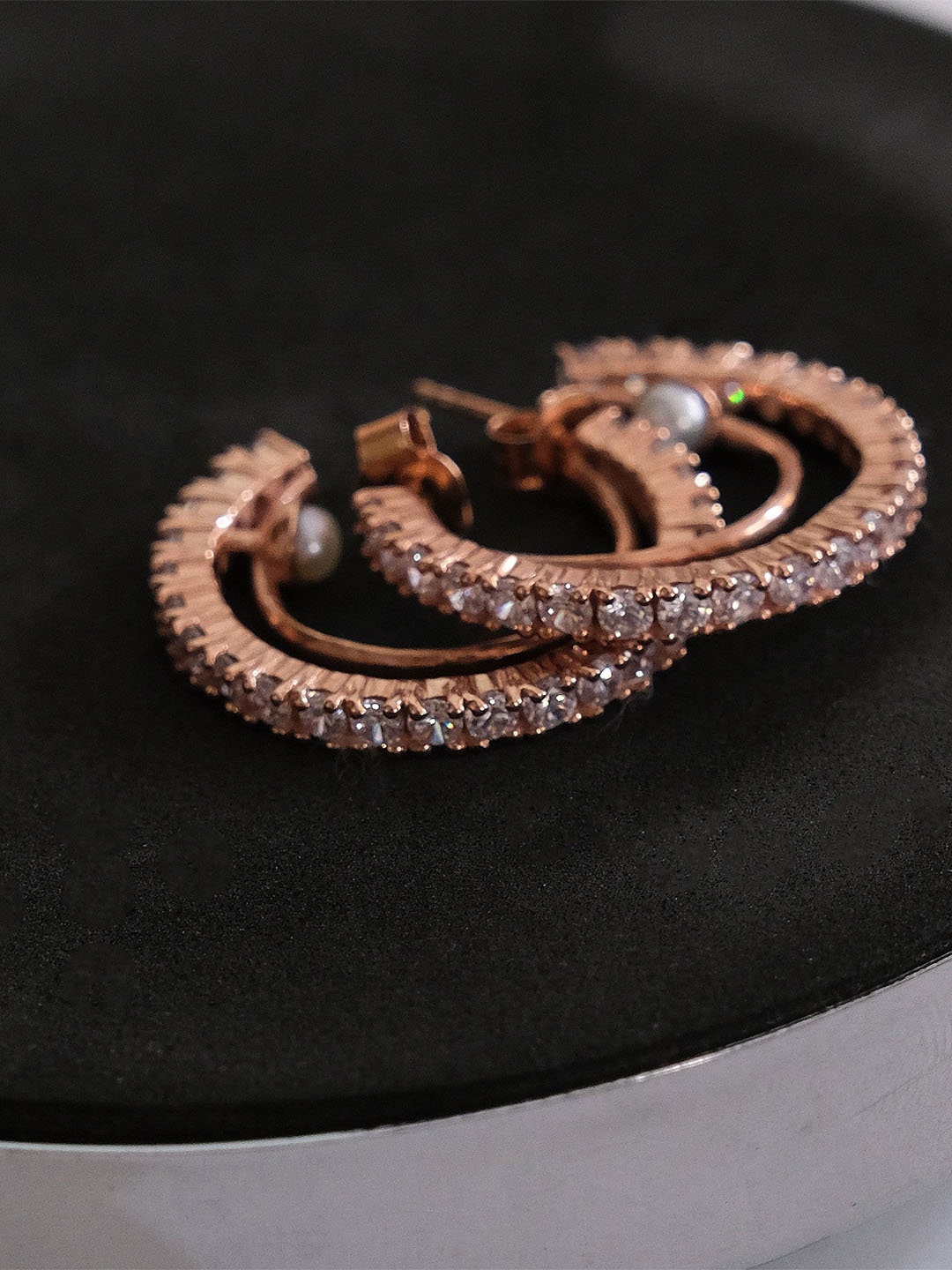 

Anushka Jain Jewellery Gold Plated Pearls 925 Sterling Silver Half Hoop Earrings
