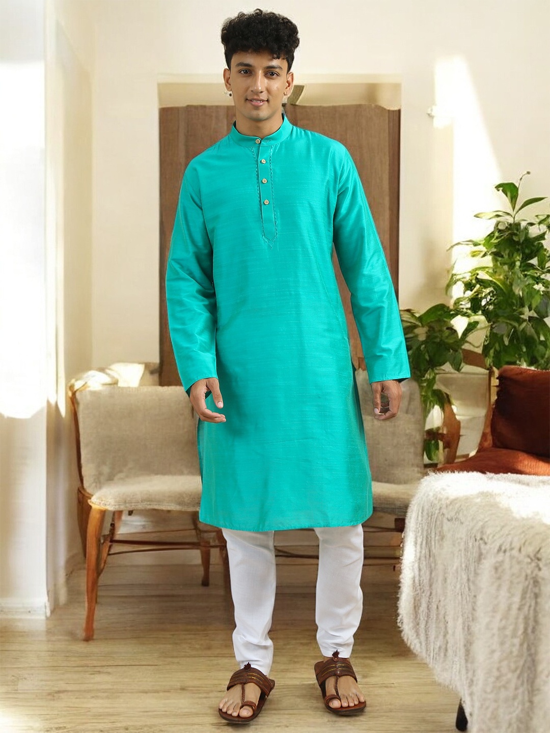 

TATTVA Mandarin Collar Thread Work Regular Pure Cotton Kurta with Pyjamas, Turquoise blue