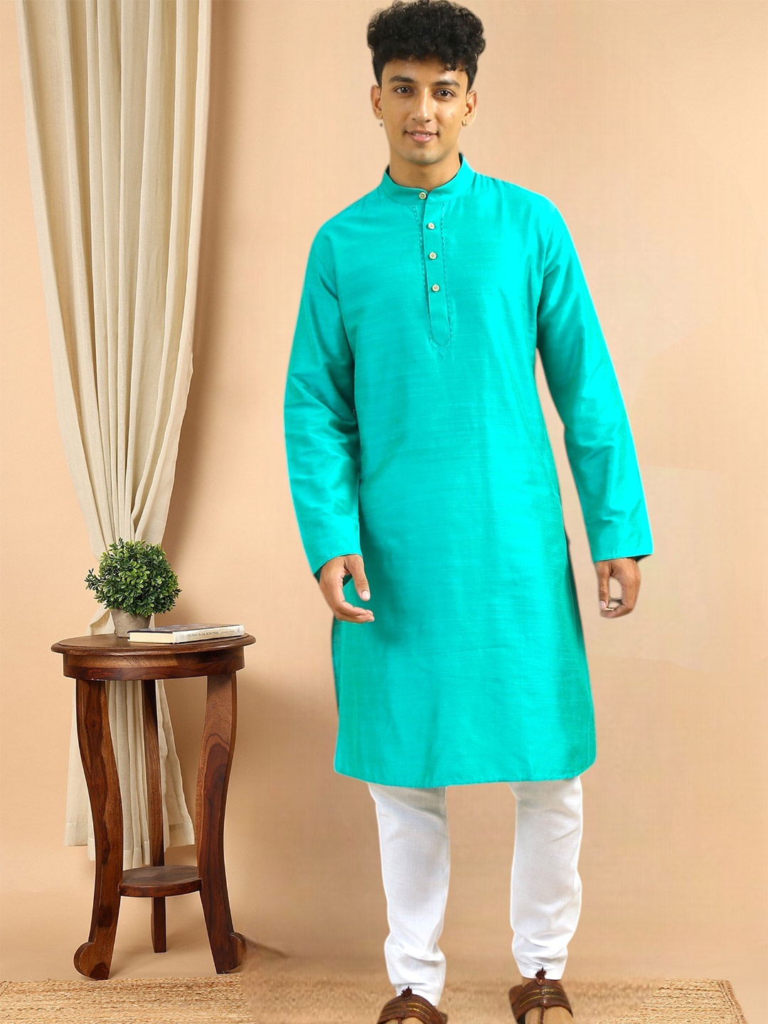 

TATTVA Mandarin Collar Thread Work Regular Pure Cotton Kurta with Pyjamas, Turquoise blue