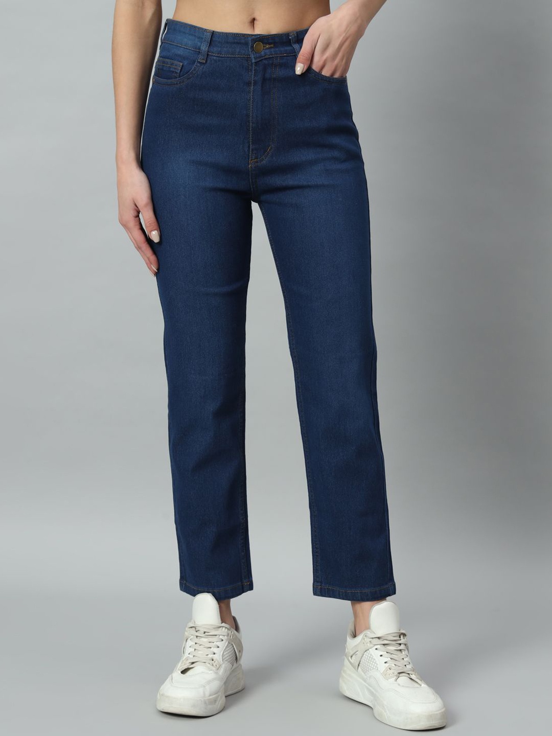 

The Roadster Lifestyle Co Women Mid Rise Clean Look Stretchable Jeans, Blue
