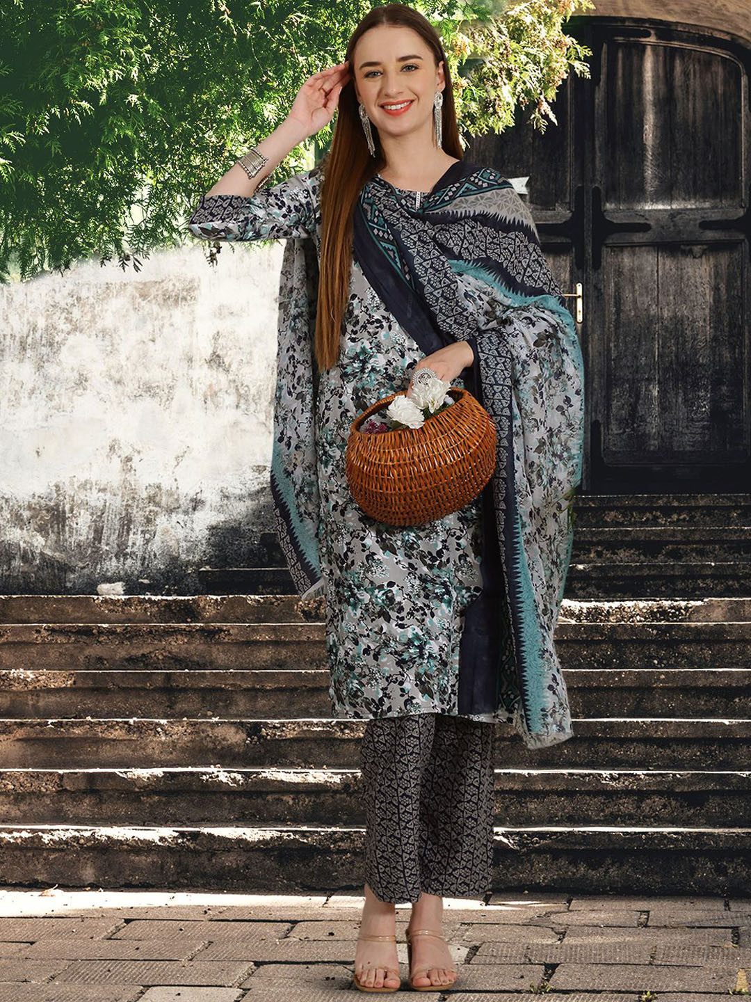 

Ethnic basket Floral Printed Pure Cotton Kurta with Trousers & Dupatta, Navy blue