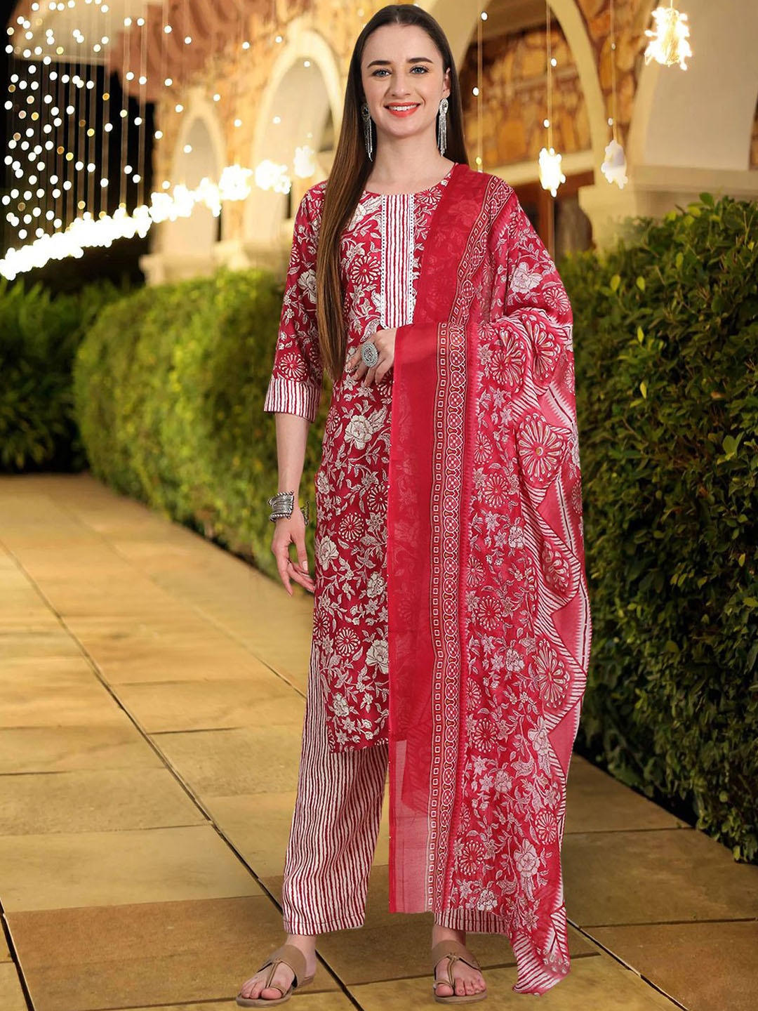 

Ethnic basket Floral Printed Pure Cotton Straight Kurta With Trousers & Dupatta, Pink