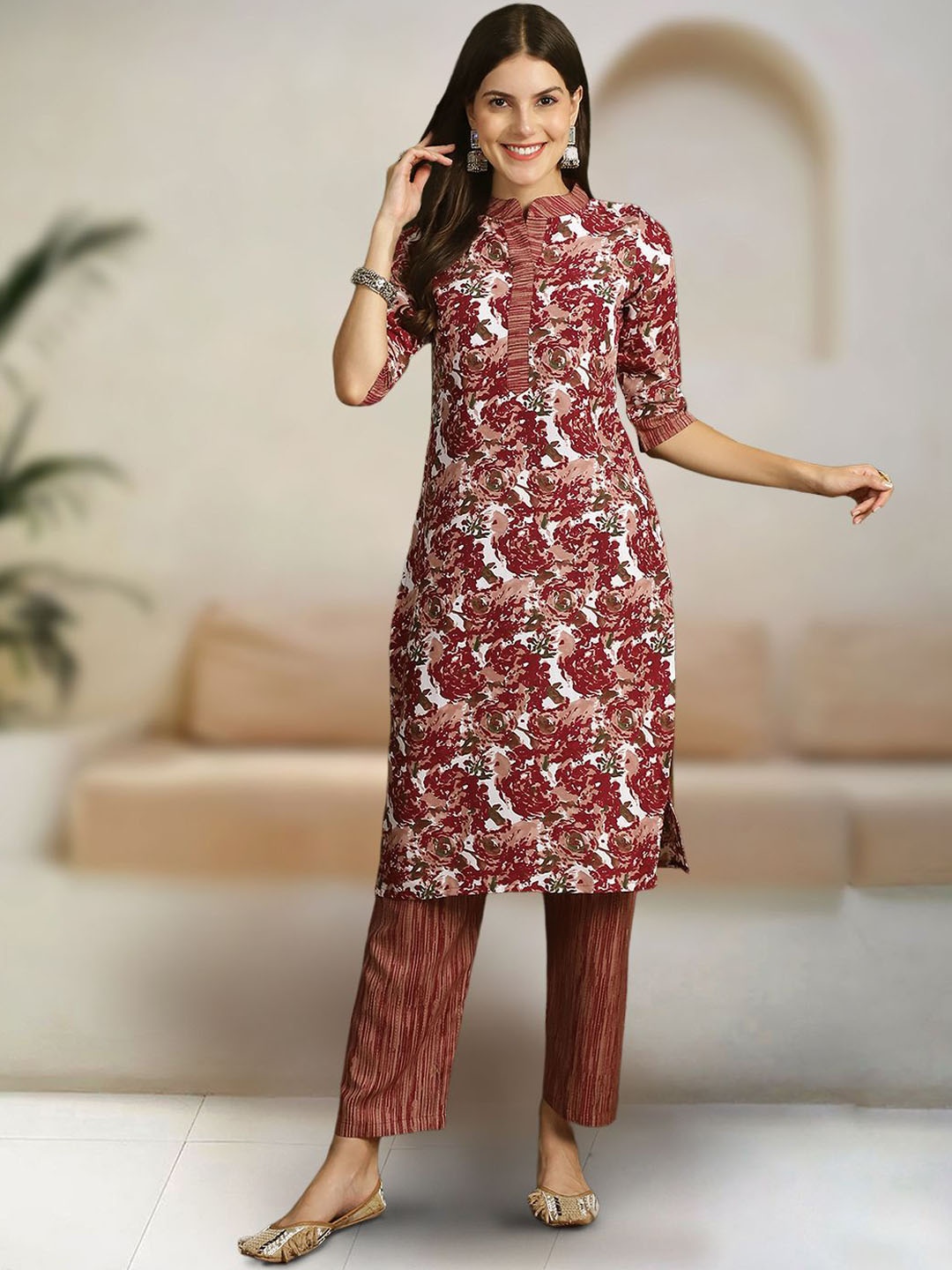 

Ethnic basket Floral Printed Pure Cotton Straight Kurta With Trousers & Dupatta, Maroon