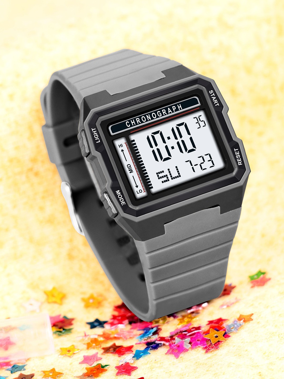 

Franklord Men Brass Embellished Dial & Bracelet Style Straps Analogue Watch F-146 GRG A, Grey