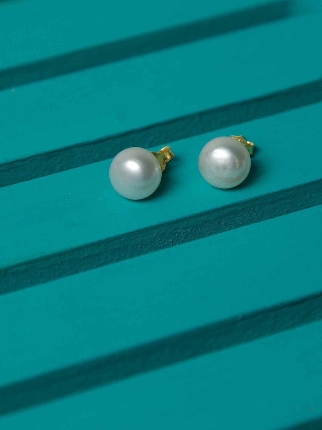 

VELVET IMPERIAL 18KT Gold-Plated Stainless Steel Contemporary Pearls Studs