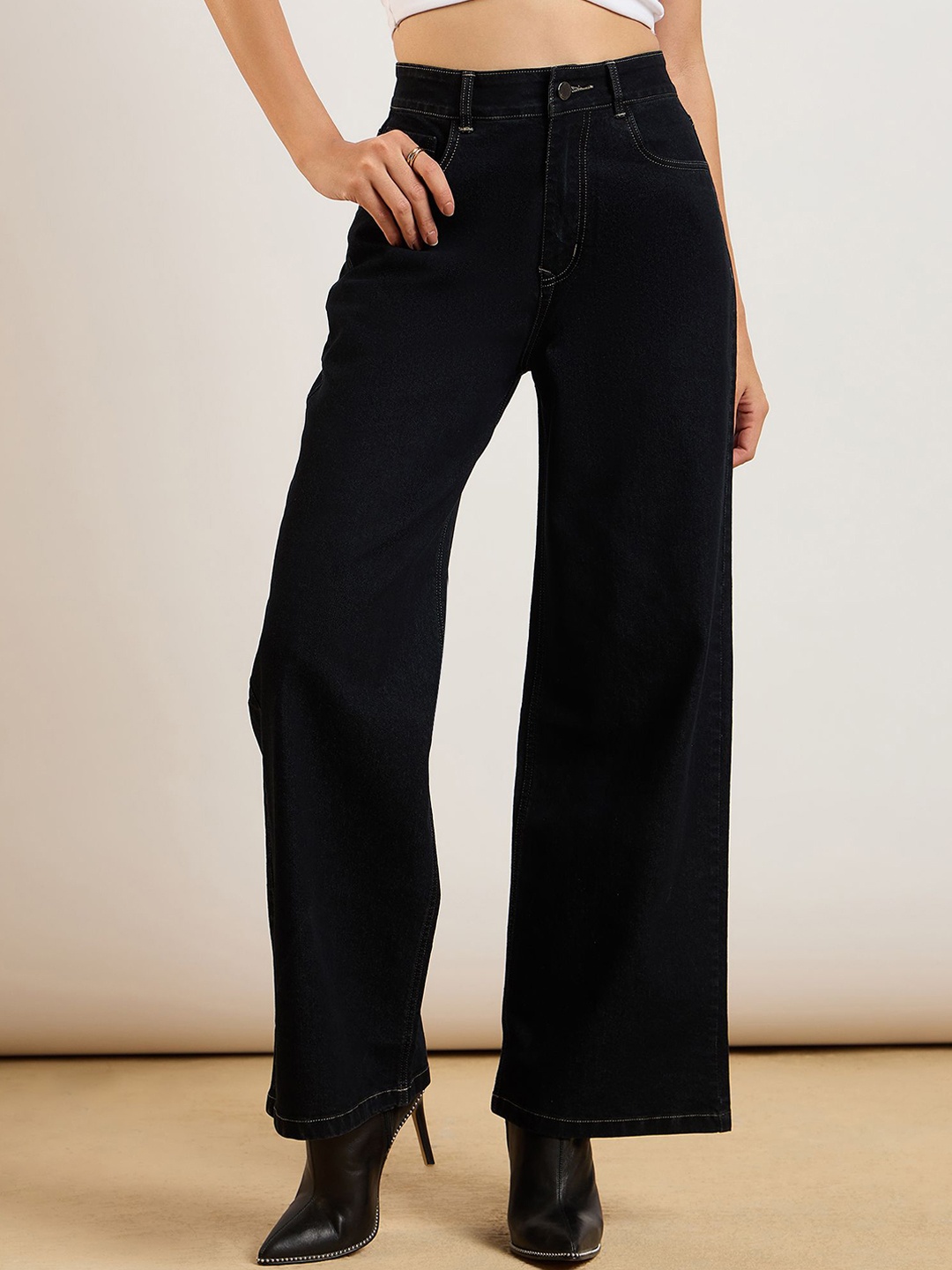 

DressBerry Women Classic Mid-Rise Clean Look Jeans, Black