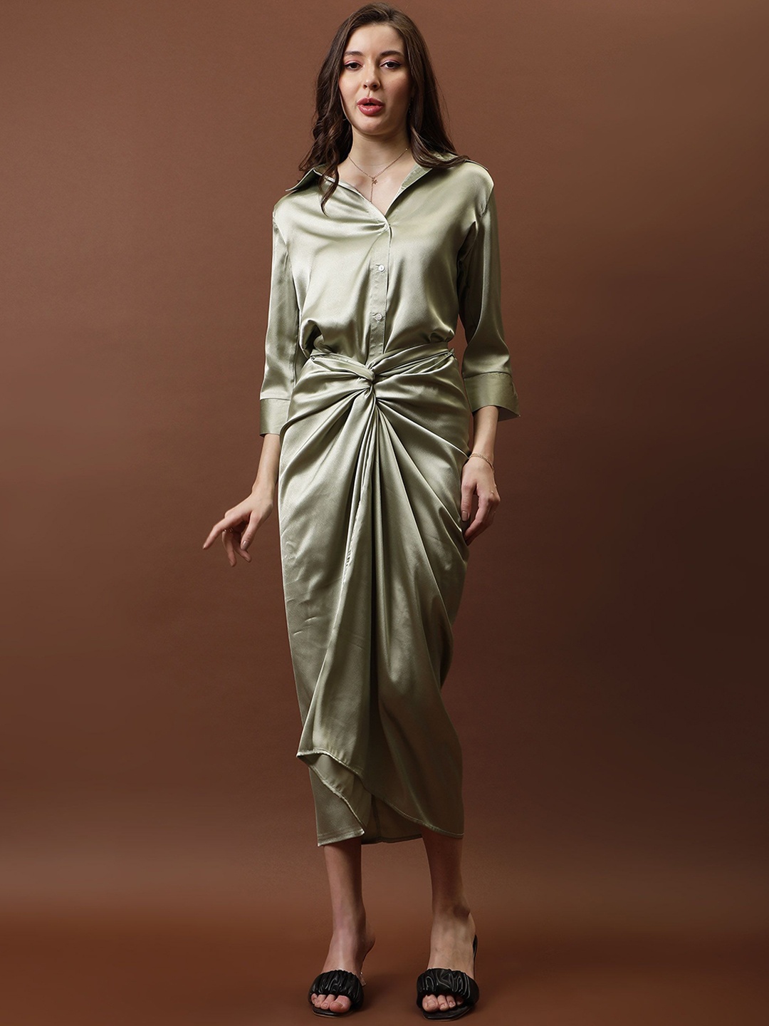 

Athena Satin Shirt With Knotting Skirt, Green