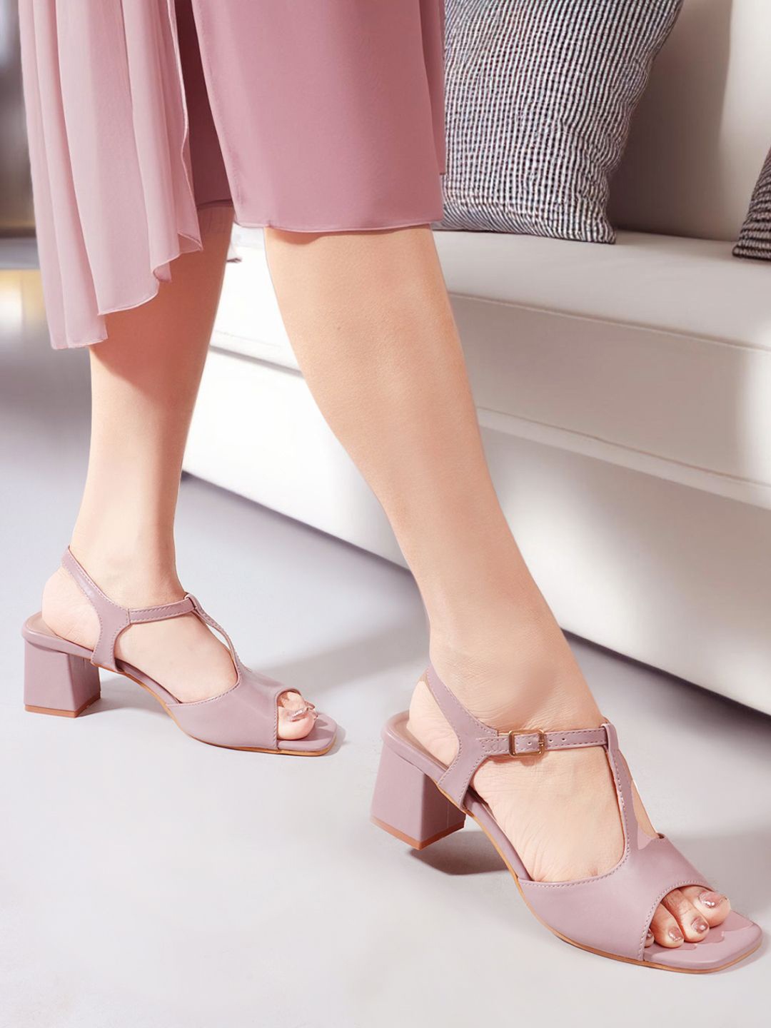 

Mast & Harbour Women Open Toe Block Mules With Buckles, Nude