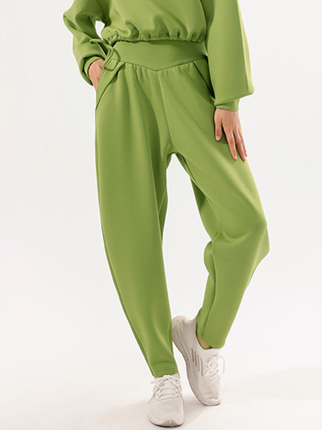 

LULU & SKY Women High-Rise Regular-Fit Joggers, Green