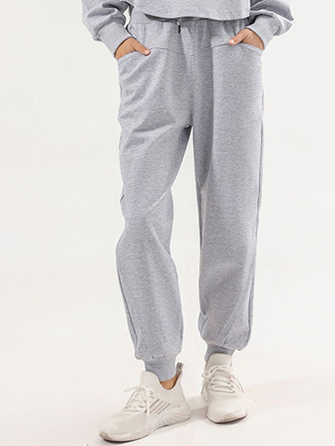 

LULU & SKY Women Mid Rise Relaxed-Fit Joggers, Grey