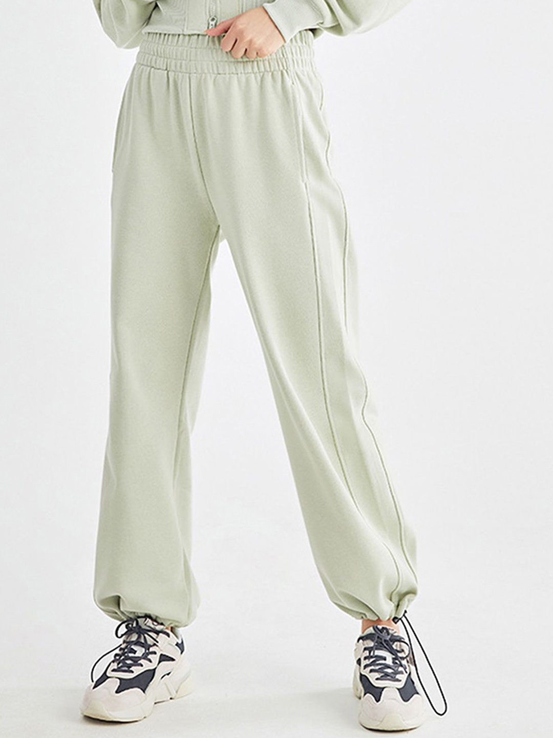 

LULU & SKY Women Straight-Fit Mid-Rise Joggers, Green
