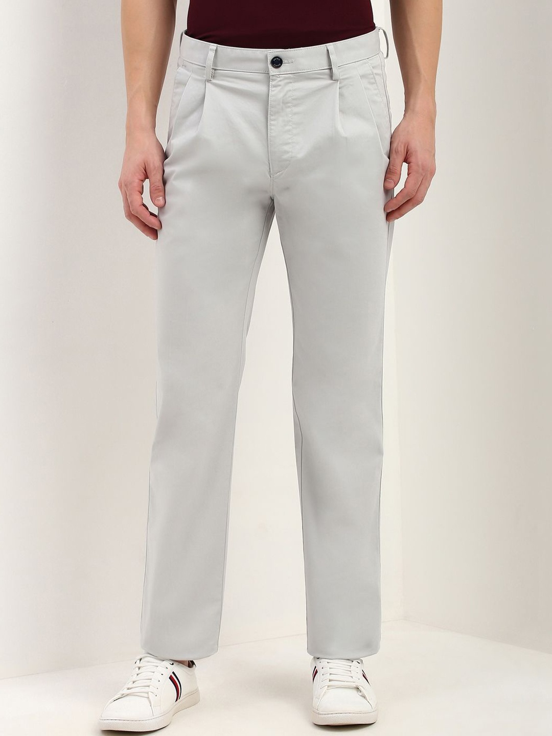 

Allen Solly Men Pleated Regular Fit Trousers, Grey