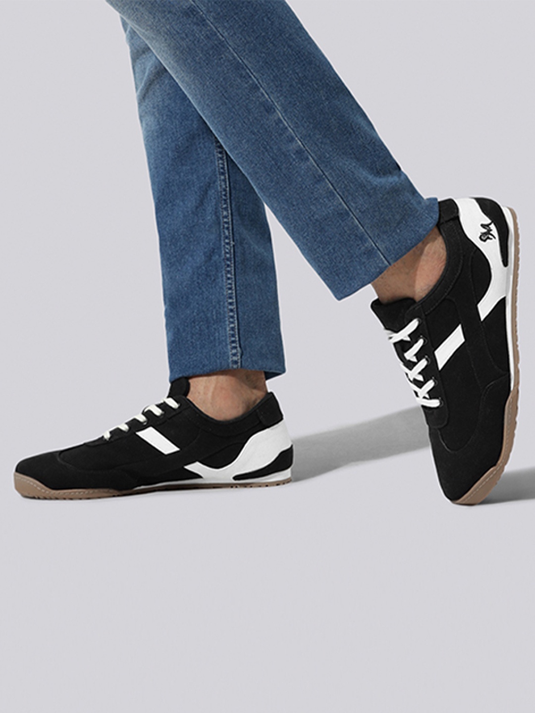 

NEEMANS Unisex Colourblocked Lace-Up Sneakers, White