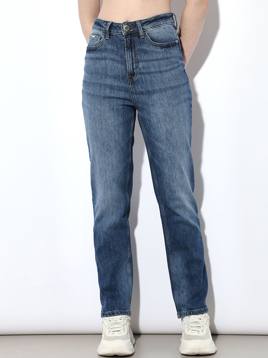 

ONLY Women Straight Fit High-Rise Light Fade Stretchable Jeans, Blue