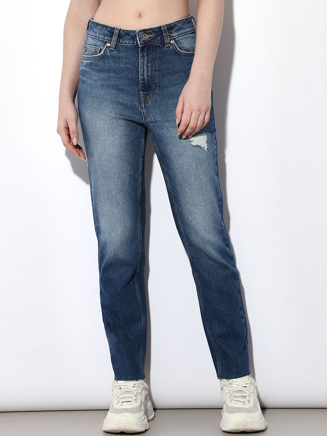 

ONLY Women Straight Fit Mid-Rise Low Distress Light Fade Stretchable Jeans, Blue