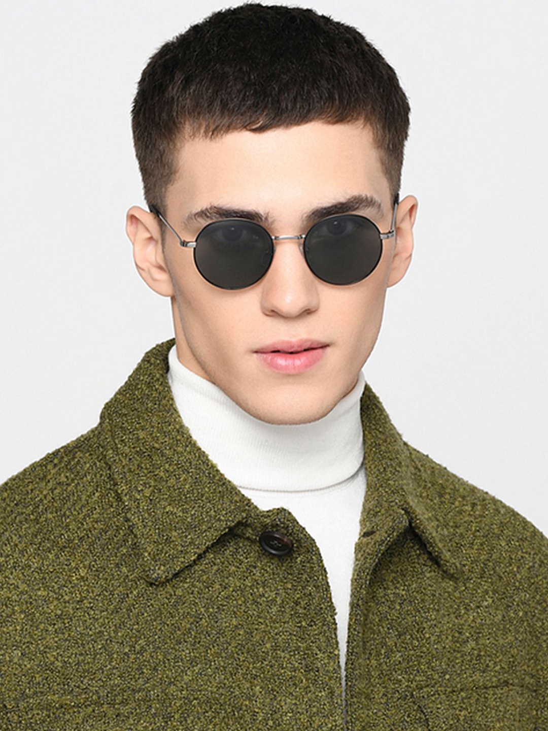 

Lenskart Studio Unisex Round Sunglasses with Polarised and UV Protected Lens 218091, Grey