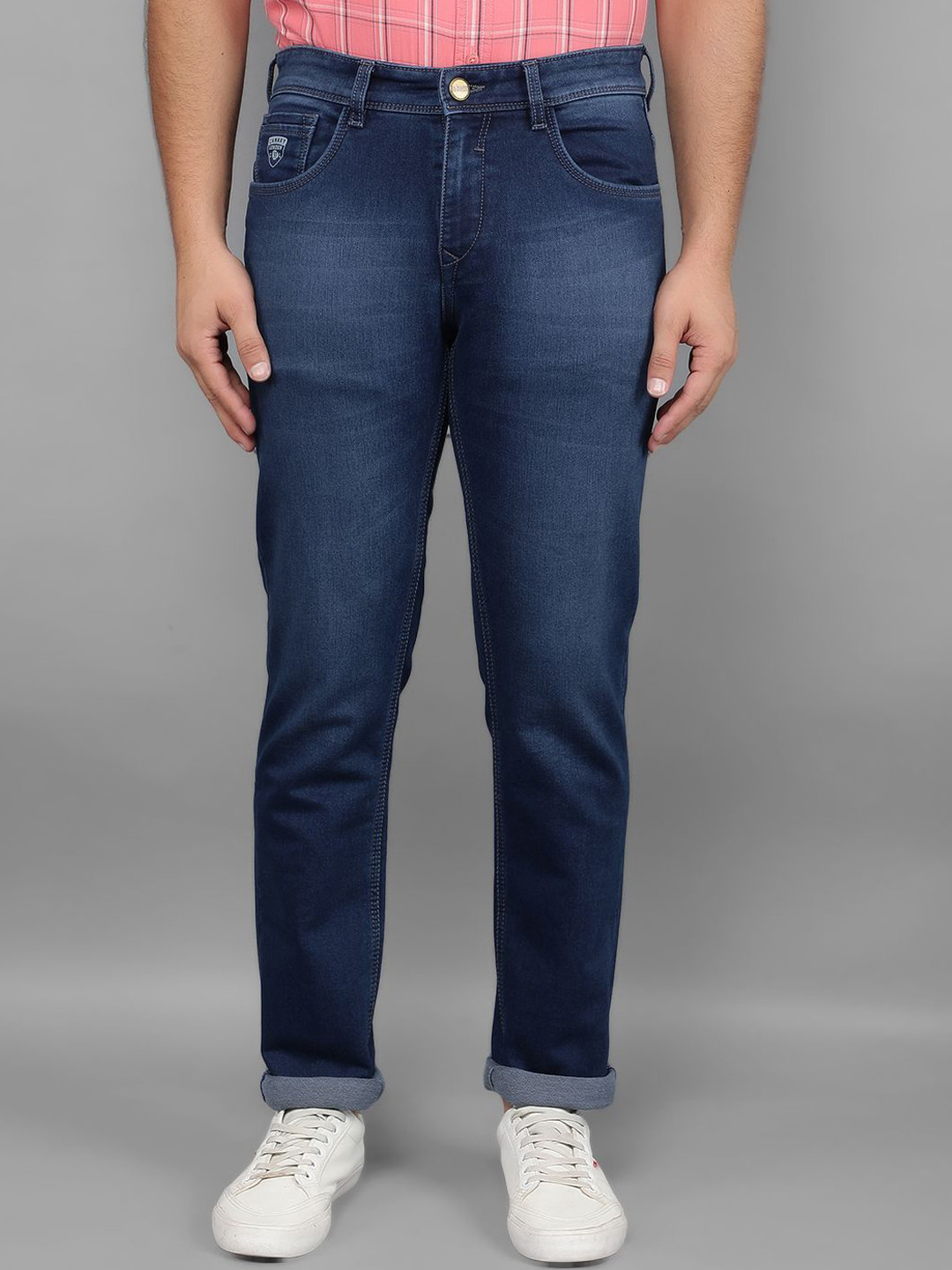

Canary London Men Smart Slim Fit Low-Rise Light Fade Stretchable Jeans, Blue