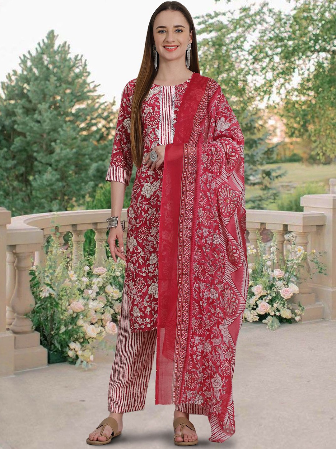 

Ethnic basket Floral Printed Pure Cotton Straight Kurta & Trousers With Dupatta, Pink