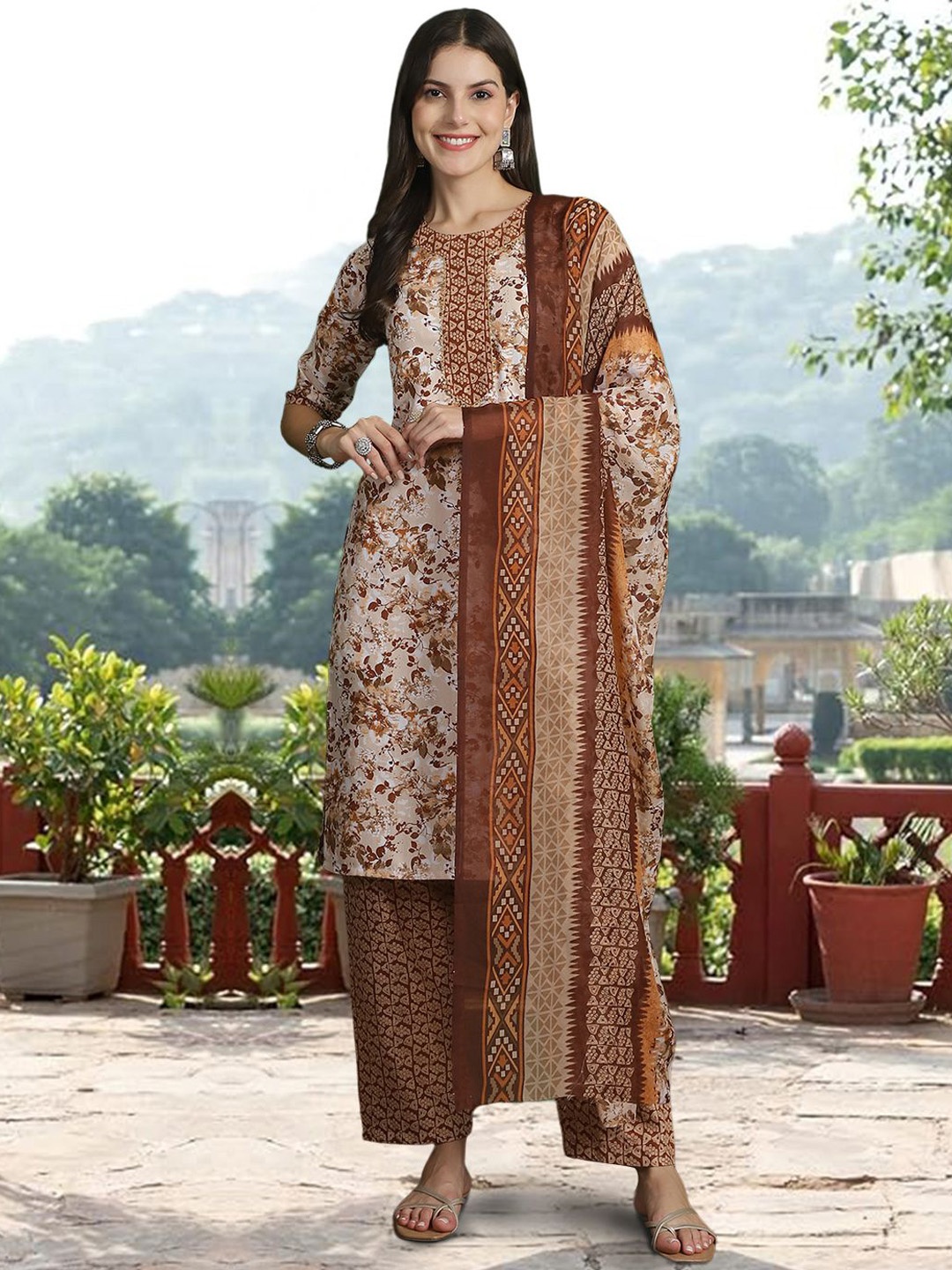 

Ethnic basket Floral Printed Pure Cotton Straight Kurta & Trousers With Dupatta, Beige