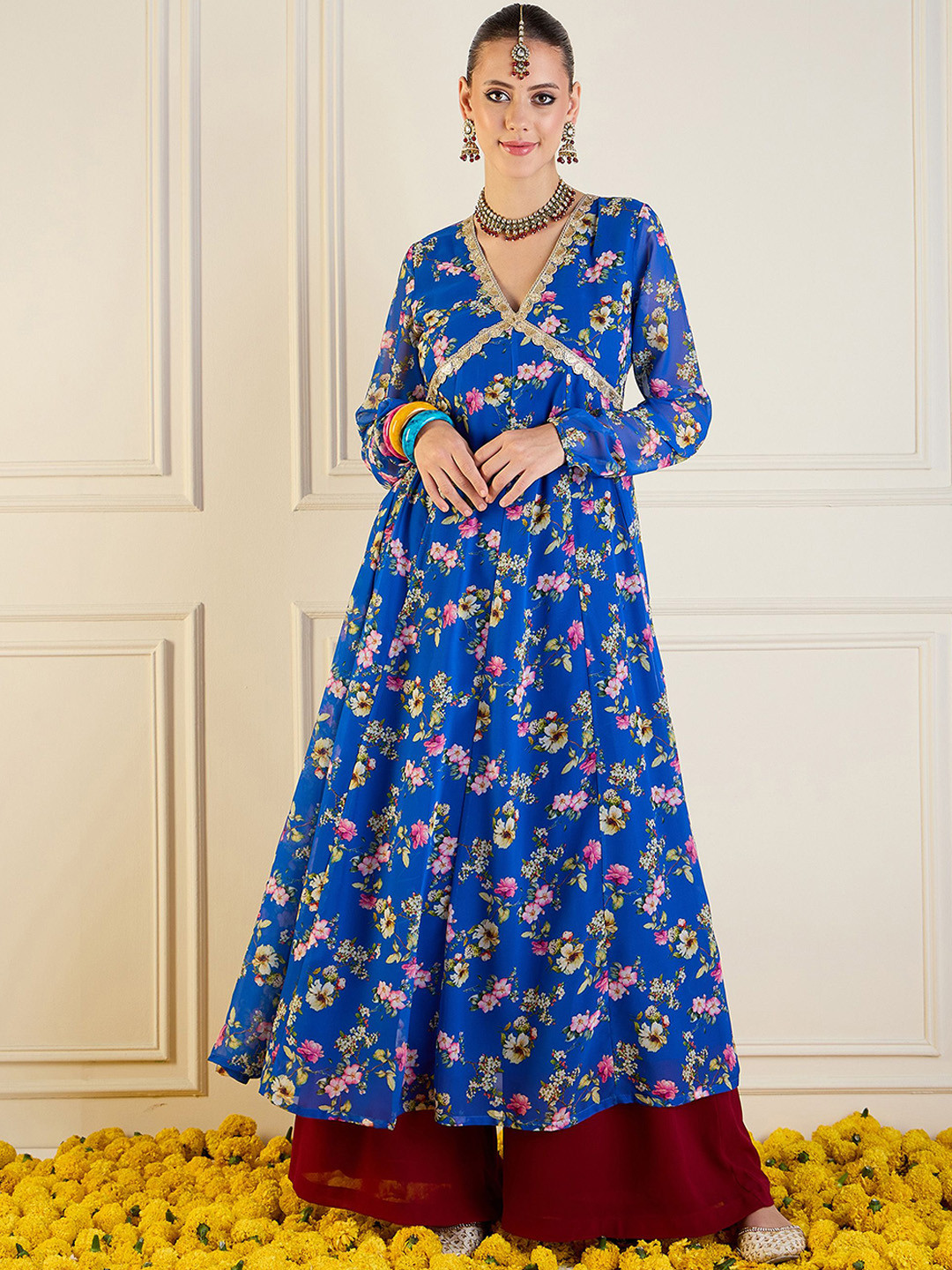 

Shae by SASSAFRAS Floral Printed V Neck Georgette Anarkali Kurta, Blue
