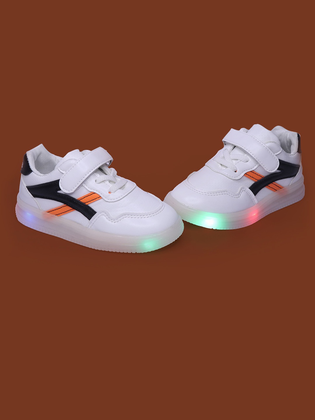 

BAESD Unisex Kids Colourblocked PU Slip-On Sneakers, White