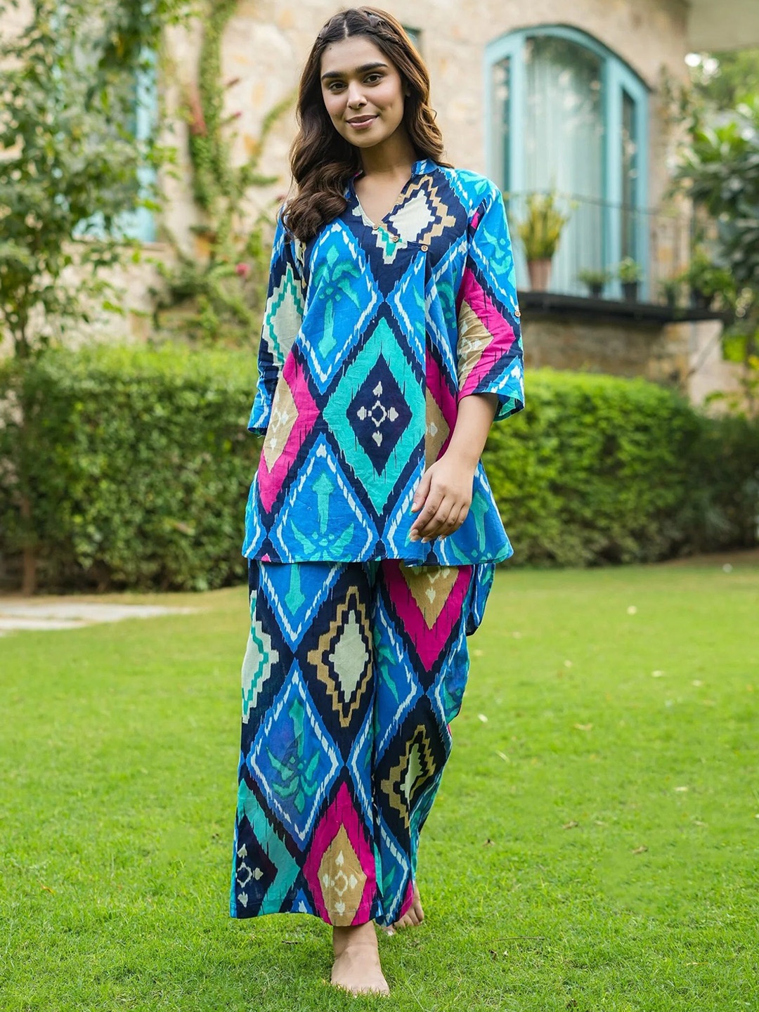 

KALINI Printed Tunic With Trousers, Blue