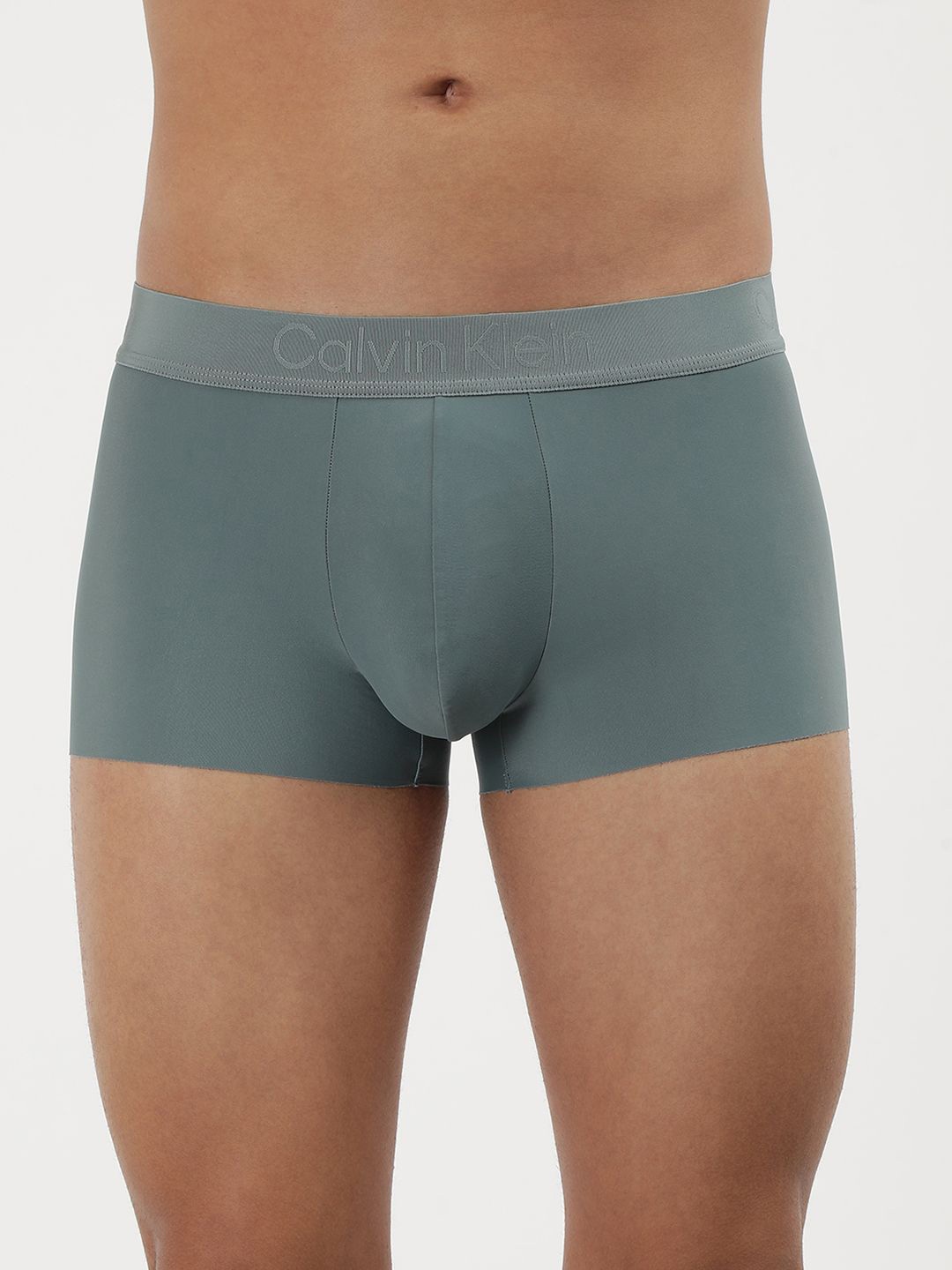 

Calvin Klein Underwear Men Low Rise Trunk NB3634POF, Blue