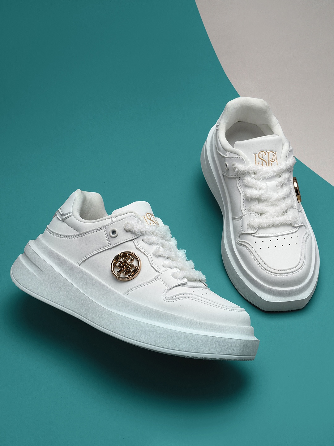 

U.S. Polo Assn. Women PU Round Toe Lace Ups Sneakers BURNA, White