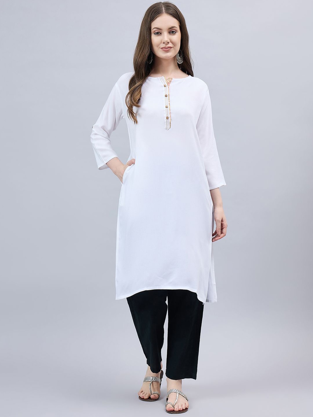 

THE PAJAMA FACTORY Roll-Up Sleeves Thread Work Straight Kurta, White