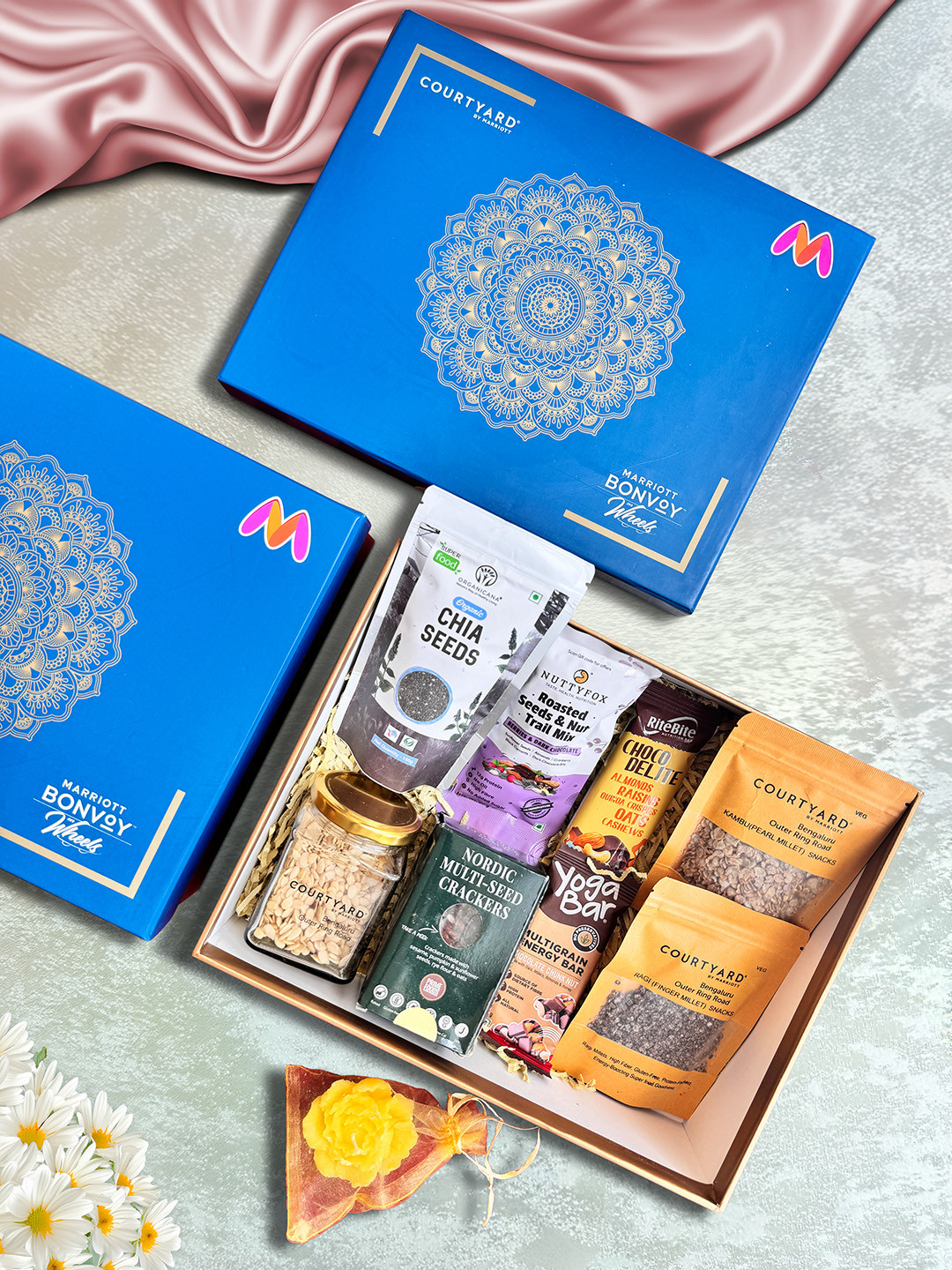 

Courtyard by Marriott - BLR ORR 9-Pcs Assorted Gift Hamper, Blue