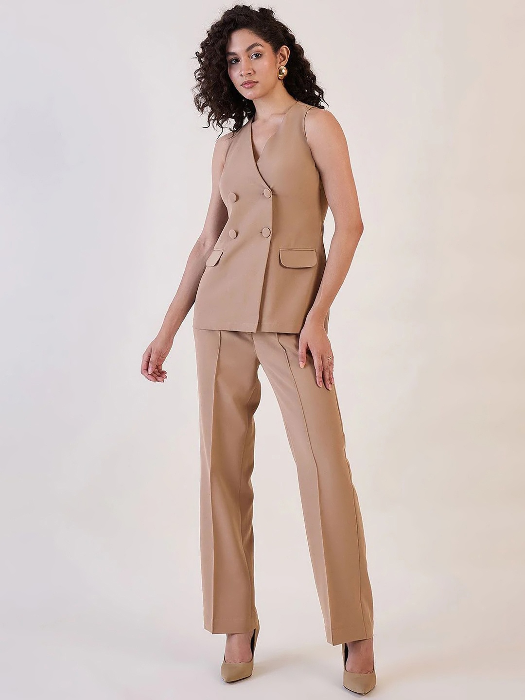 

PowerSutra V-Neck Sleeveless Top With Trousers, Brown