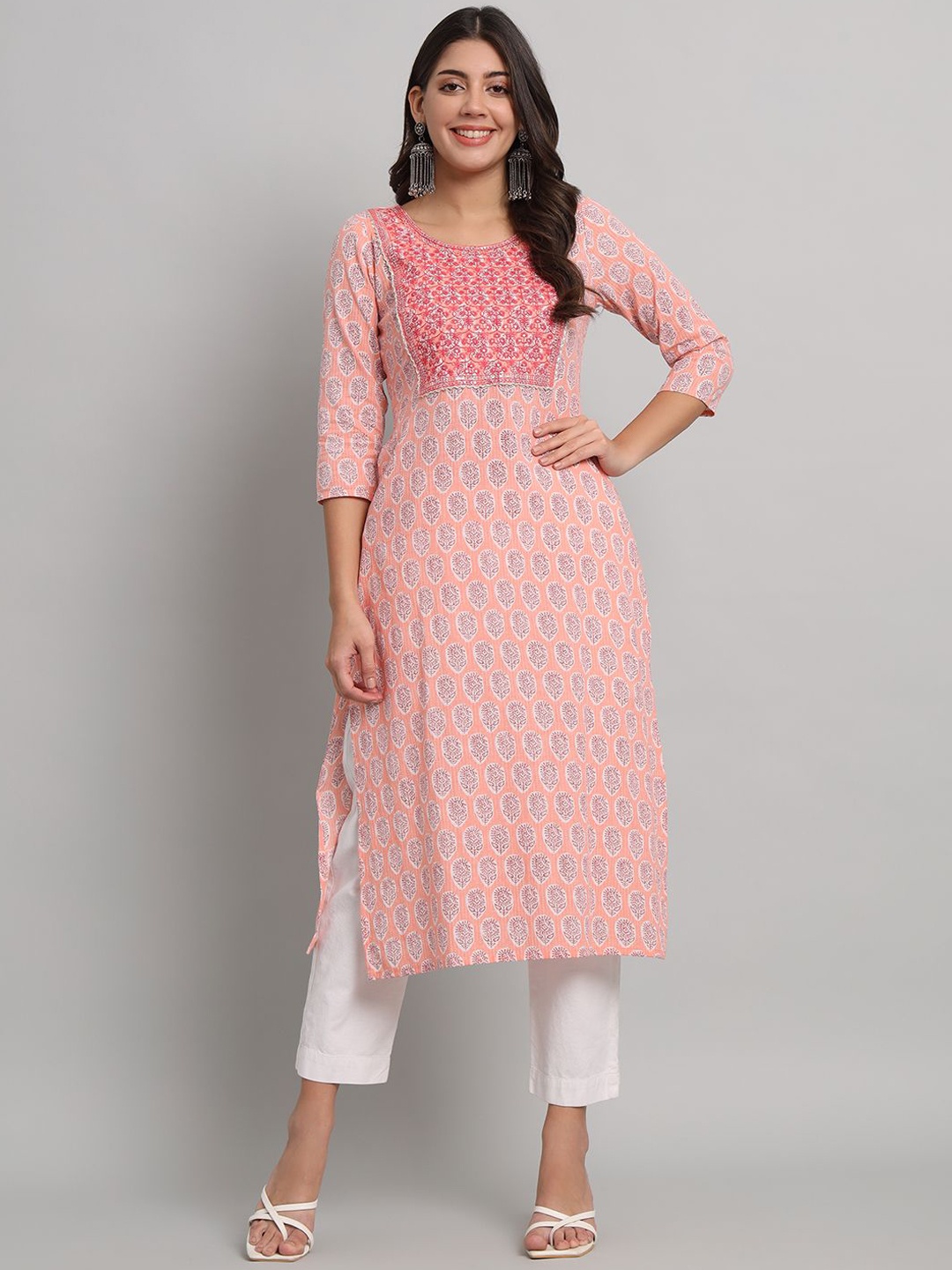 

Anouk Peach Coloured Floral Printed Round Neck Sequinned Cotton Straight Kurta