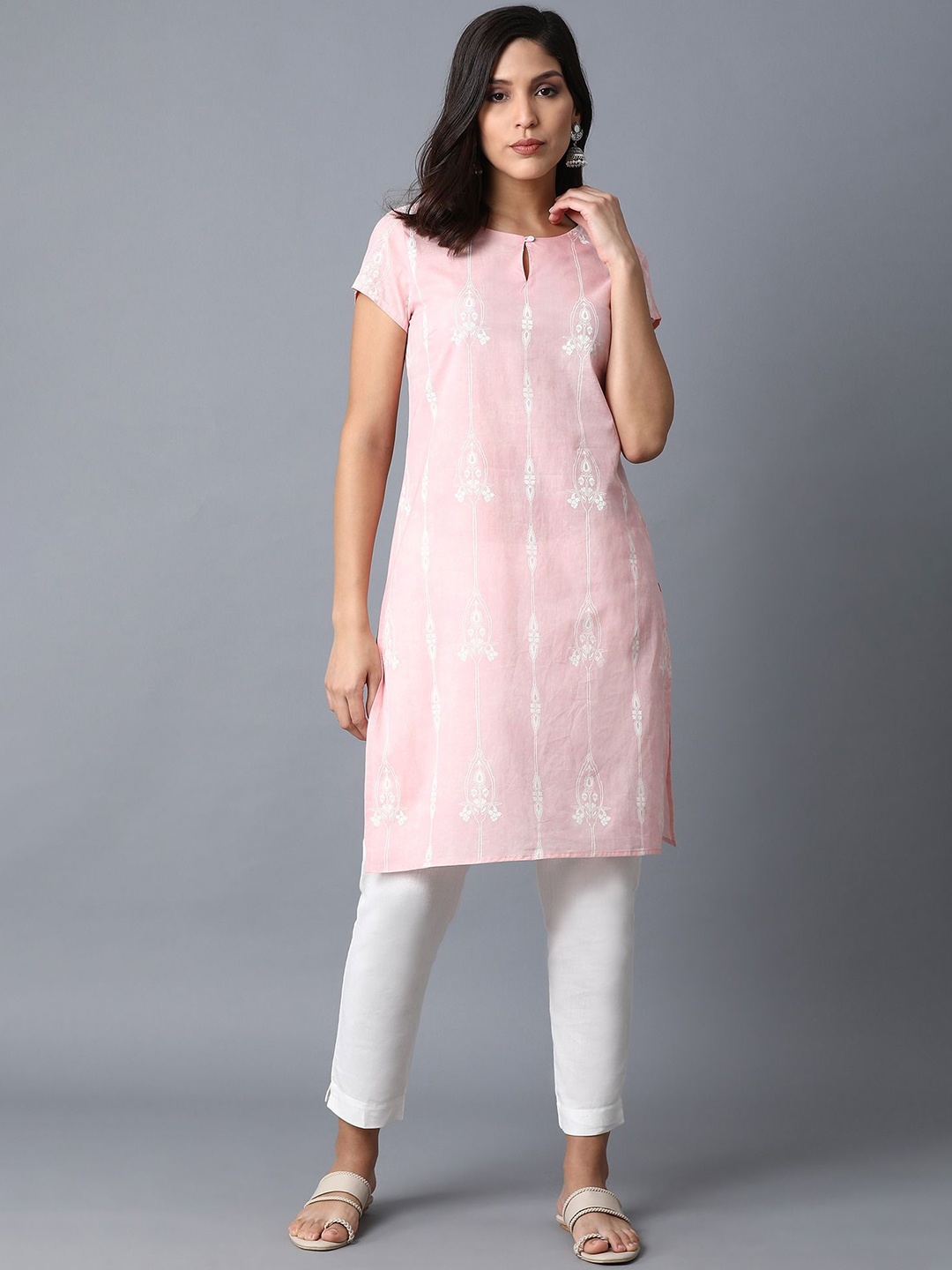 

W Pink Ethnic Motifs Printed Keyhole Neck Cotton Straight Kurta