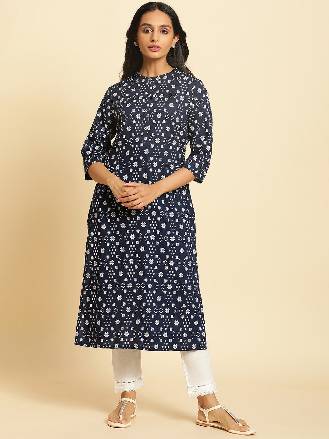 

W Floral Printed Mandarin Collar Straight Kurta, Navy blue