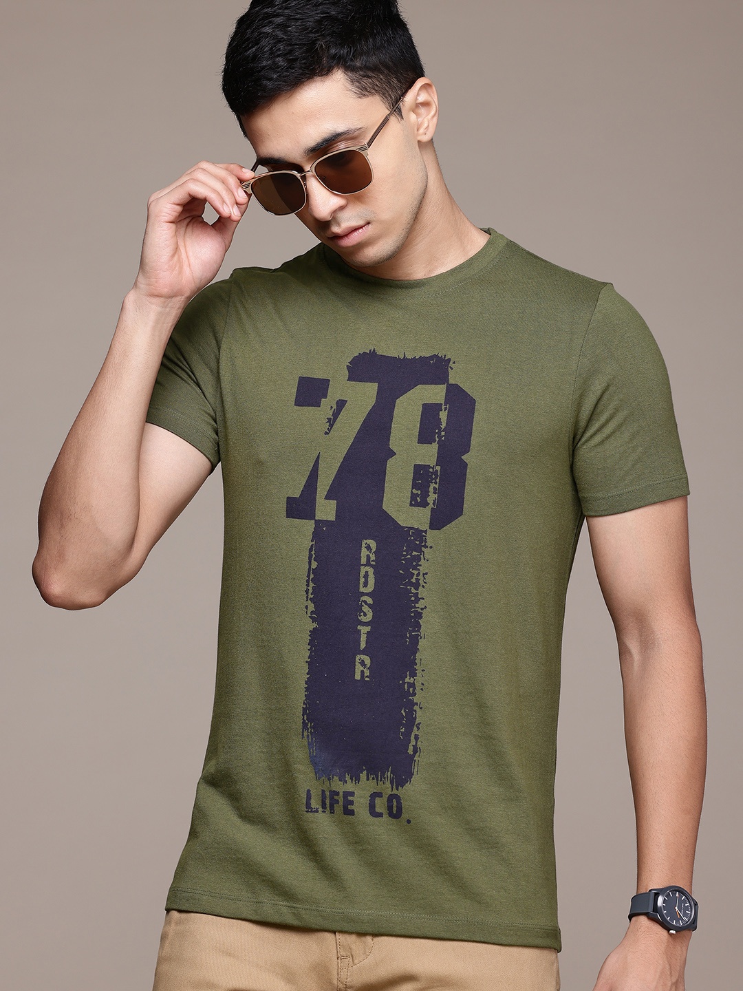 

Roadster Men Printed T-shirt, Olive