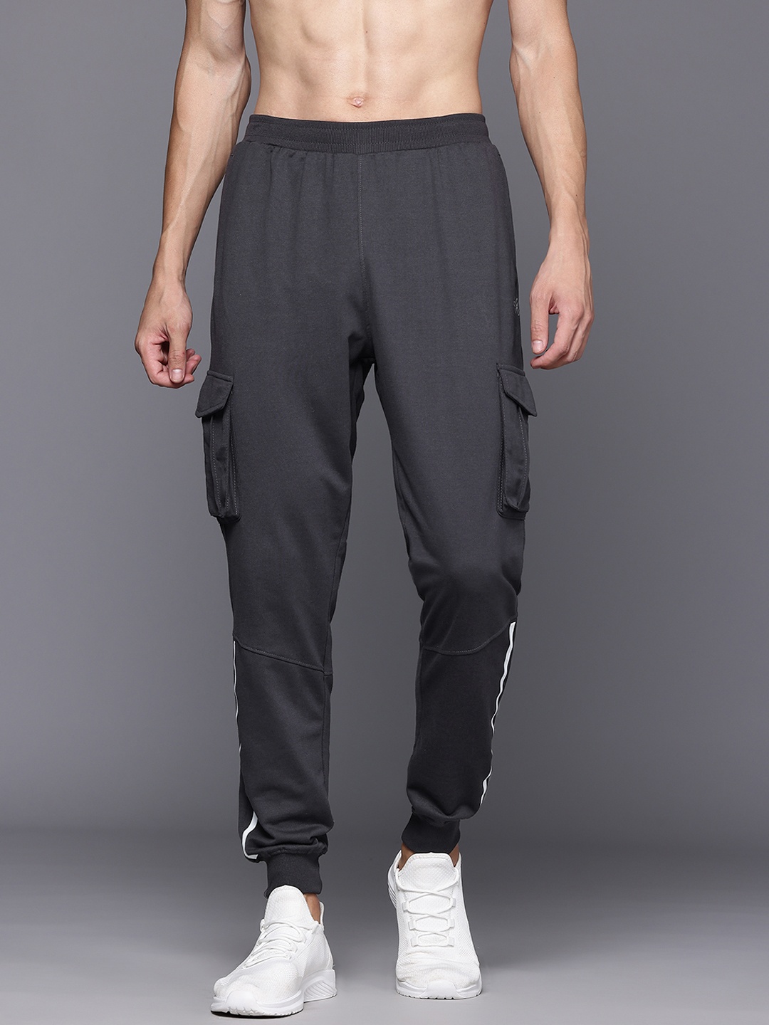 

HRX by Hrithik Roshan Men Training Cargo-Style Joggers, Charcoal