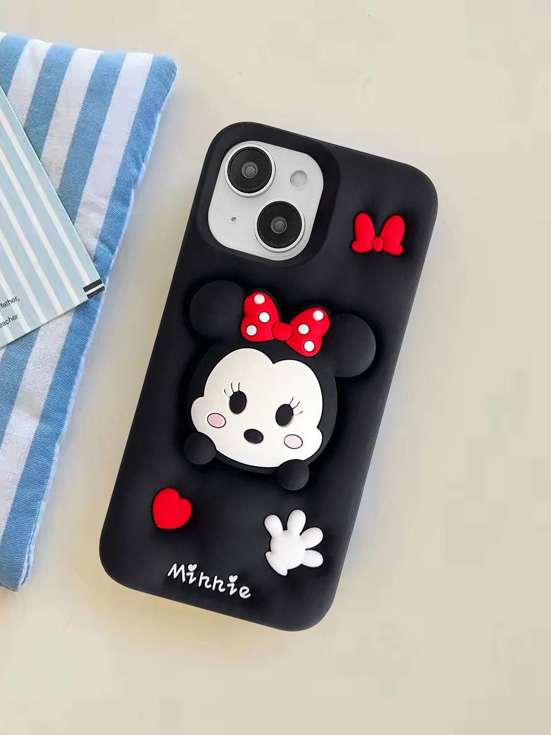 

TREEMODA Cartoon Characters Printed iPhone 15 Back Case Mobile Accessories, Black